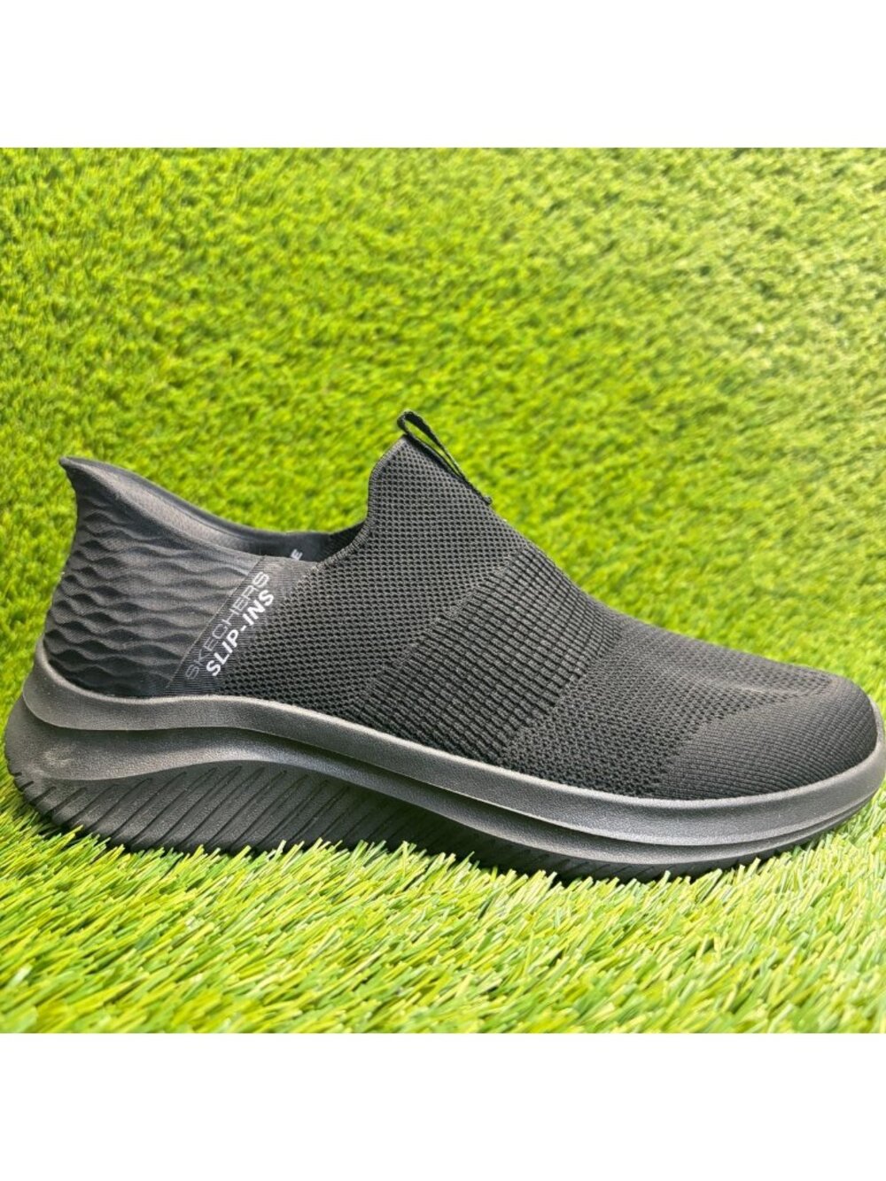 Skechers Ultra Flex 3.0 Smooth Step Mens Size 8E Black Athletic Shoes Sneakers